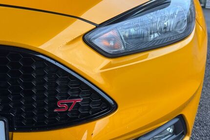 Ford Focus 106.900 km 15.950 &euro; Unterweissach im Tal 71554