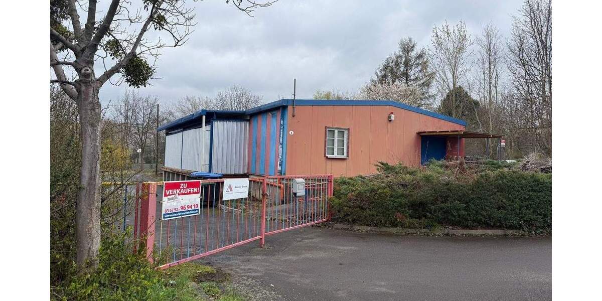 Mehrzweckhalle in Dresden-Strehlen - Vielseitig nutzbar für Gewerbe zimmer