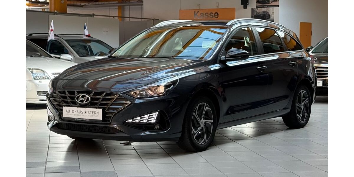 Hyundai i30 107.000 km 13.990 &euro; Mutterstadt 67112