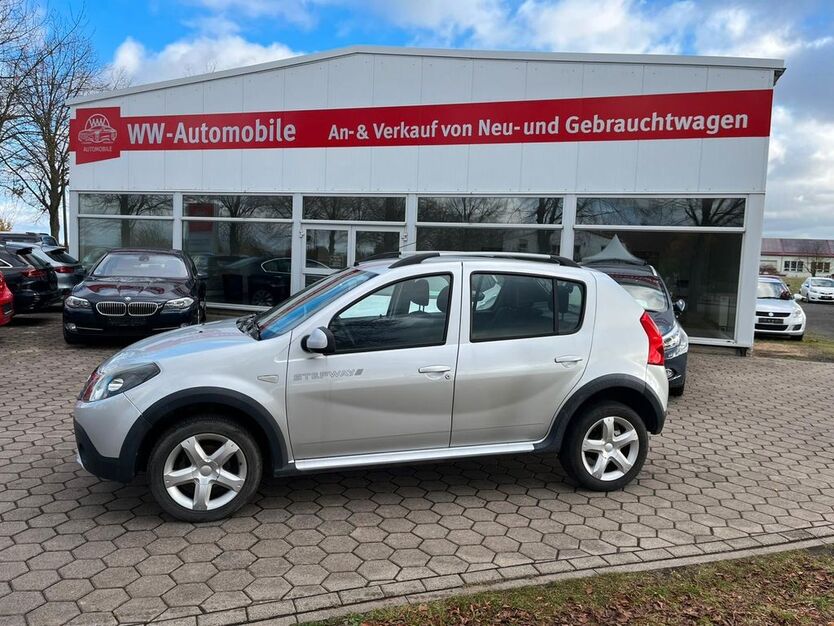 Dacia Sandero 159.978 km 2.999 € Nessetal/OT Goldbach 99869