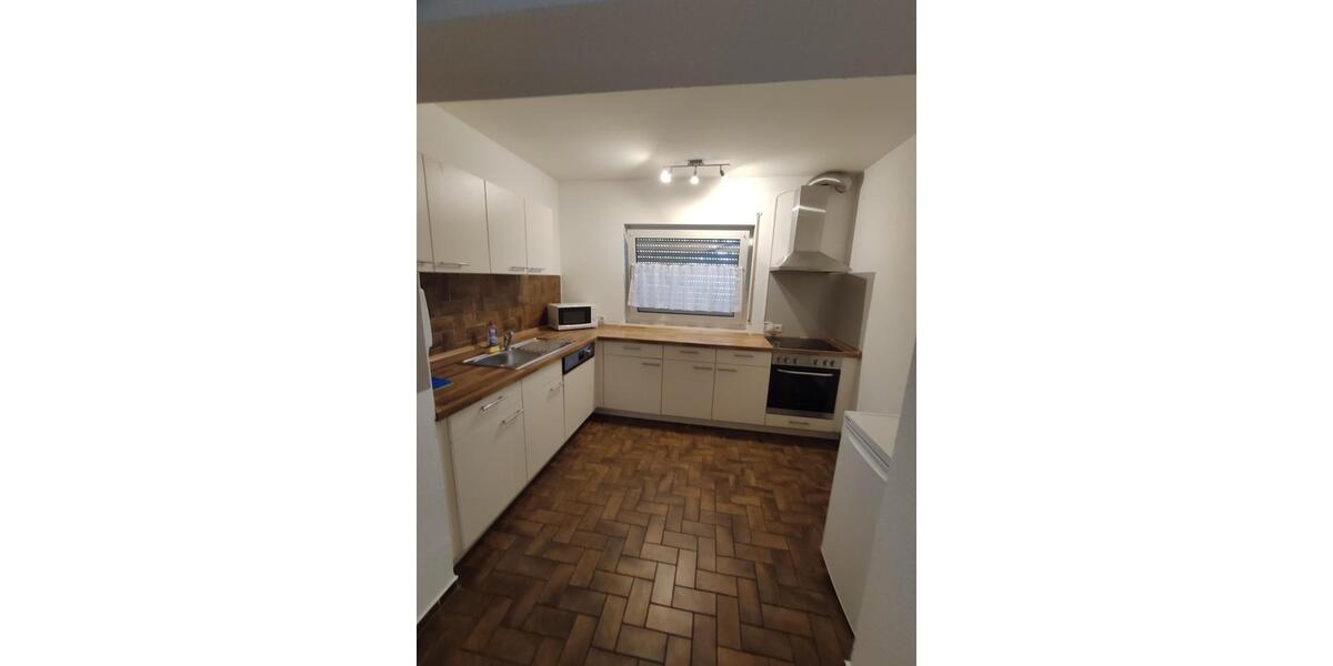 Doppelhaushälfte Offenbach am Main Bürgel - 8 Zimmer, 250 m&sup2;, 2.300&euro; | Angebot:22243715