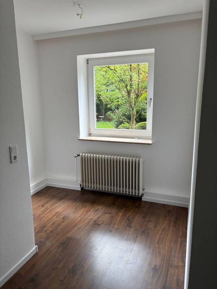 großzügig geschnittene 2 Zimmerwohnung