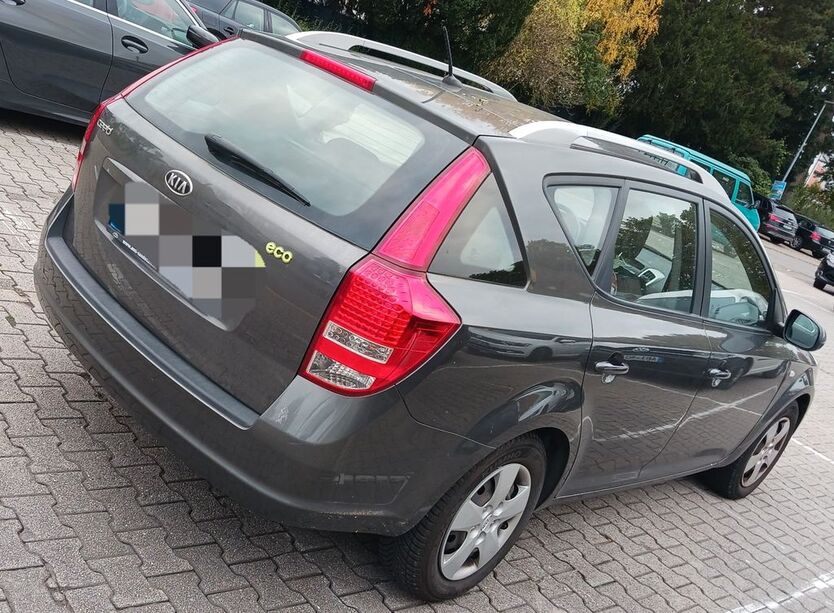 Kia ceed / Ceed 172.000 km 2.300 € Schriesheim 69198