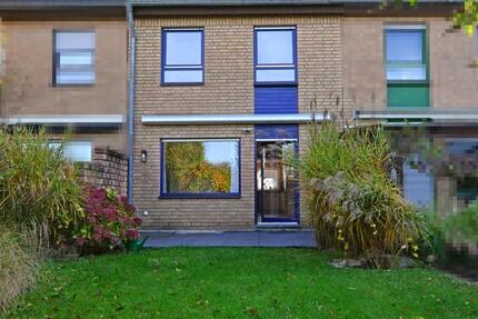 Haus Hennef (Sieg) - 5 Zimmer, 124 m&sup2;, 1.650&euro; | Angebot:24698246