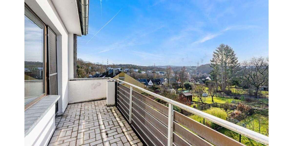 Reihenmittelhaus Wuppertal Ronsdorf - 4 Zimmer, 110 m&sup2;, 349.000&euro; | Angebot:23940476