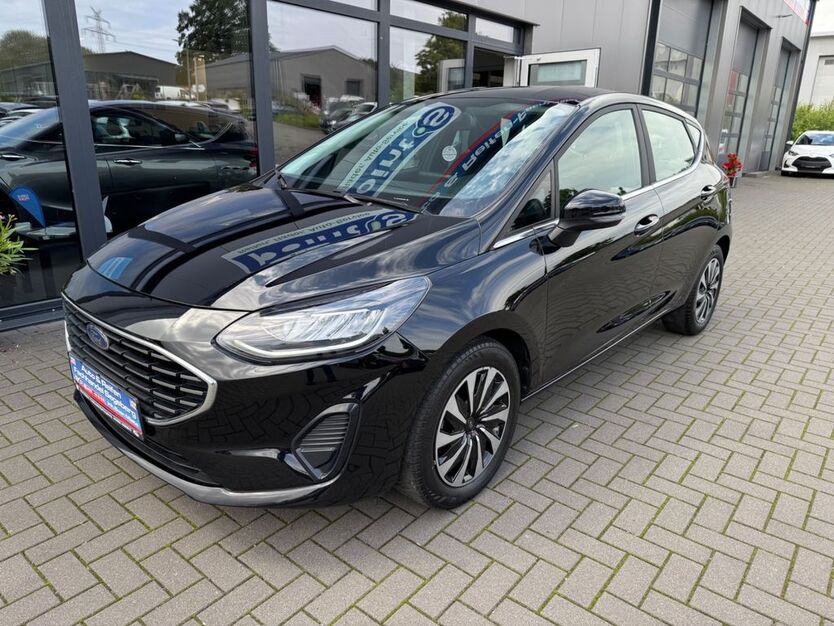 Ford Fiesta 67.500 km 16.950 € Bad Segeberg 23795