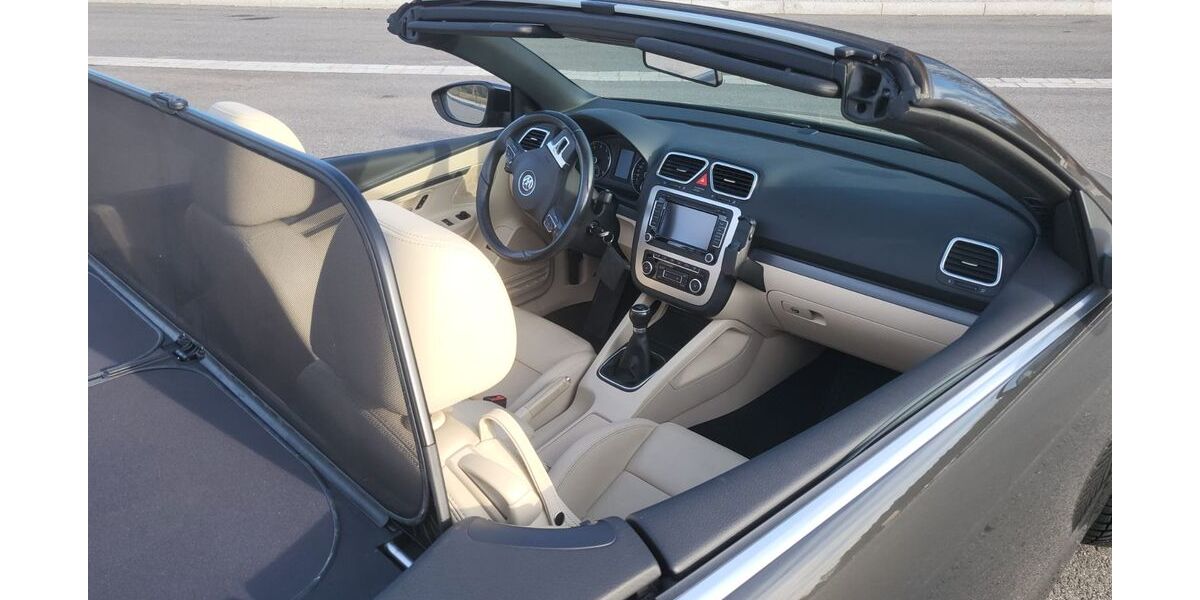 VW Eos 92.000 km 7.990 &euro; Irchenrieth 92699