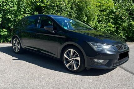 Seat Leon 195.603 km 8.900 &euro; Penzberg 82377