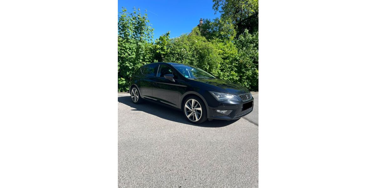 Seat Leon 195.603 km 9.400 &euro; Penzberg 82377