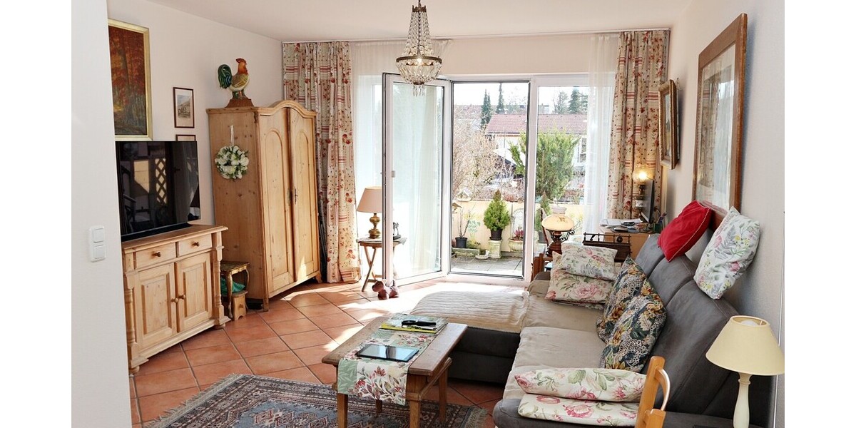 ** Traumapartment mit Sonnenterrasse ** und Stellplatz !! in S-Bahn-Nähe !! TOP-LAGE in GILCHING !! - Etagenwohnung Gilching | Angebot:25841225