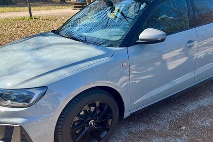 Audi A1 25.000 km 27.000 &euro; München 81377
