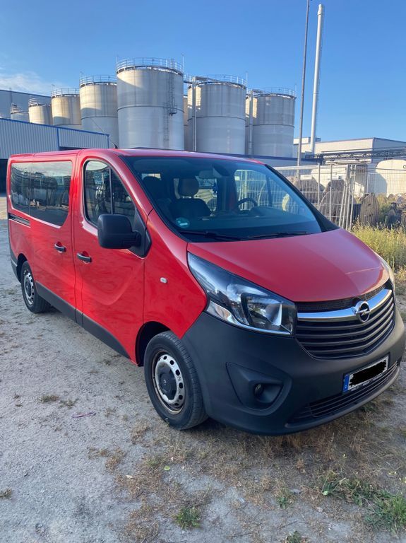 Opel Vivaro 230.000 km 12.000 € aachen 52080