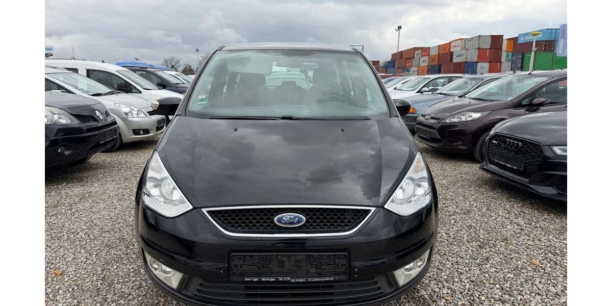 Ford Galaxy 272.000 km 1.999 &euro; München 81829