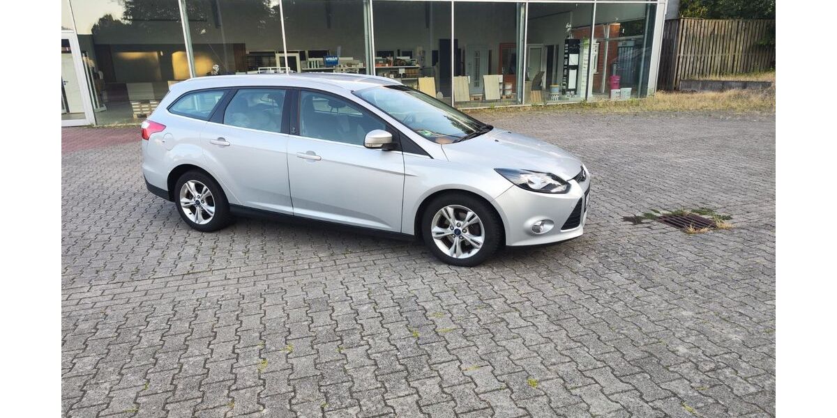 Ford Focus 222.000 km 4.900 &euro; Meppen 49716