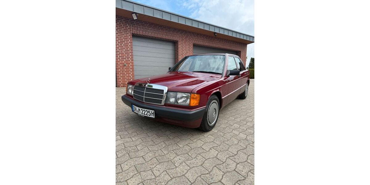 Mercedes-Benz 190 136.000 km 21.190 &euro; Brockum 49448