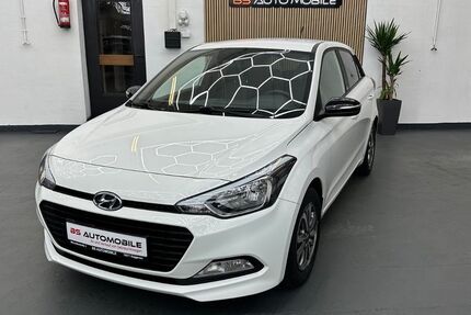 Hyundai i20 94.000 km 9.400 &euro; Gaggenau 76571