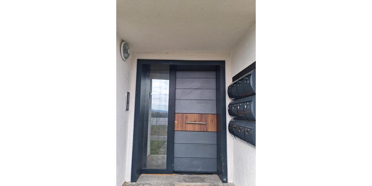 Etagenwohnung Schneeberg - 4 Zimmer, 70 m&sup2;, 455&euro; | Angebot:26168403