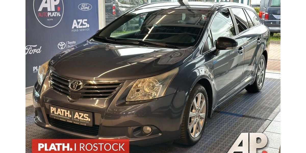 Toyota Avensis 185.371 km 7.490 &euro; Rostock 18059