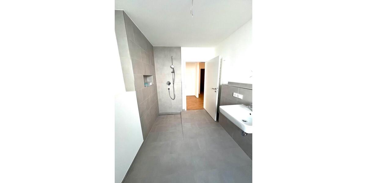 Hochparterre Bretten - 3.5 Zimmer, 111 m&sup2;, 1.580&euro; | Angebot:26679216