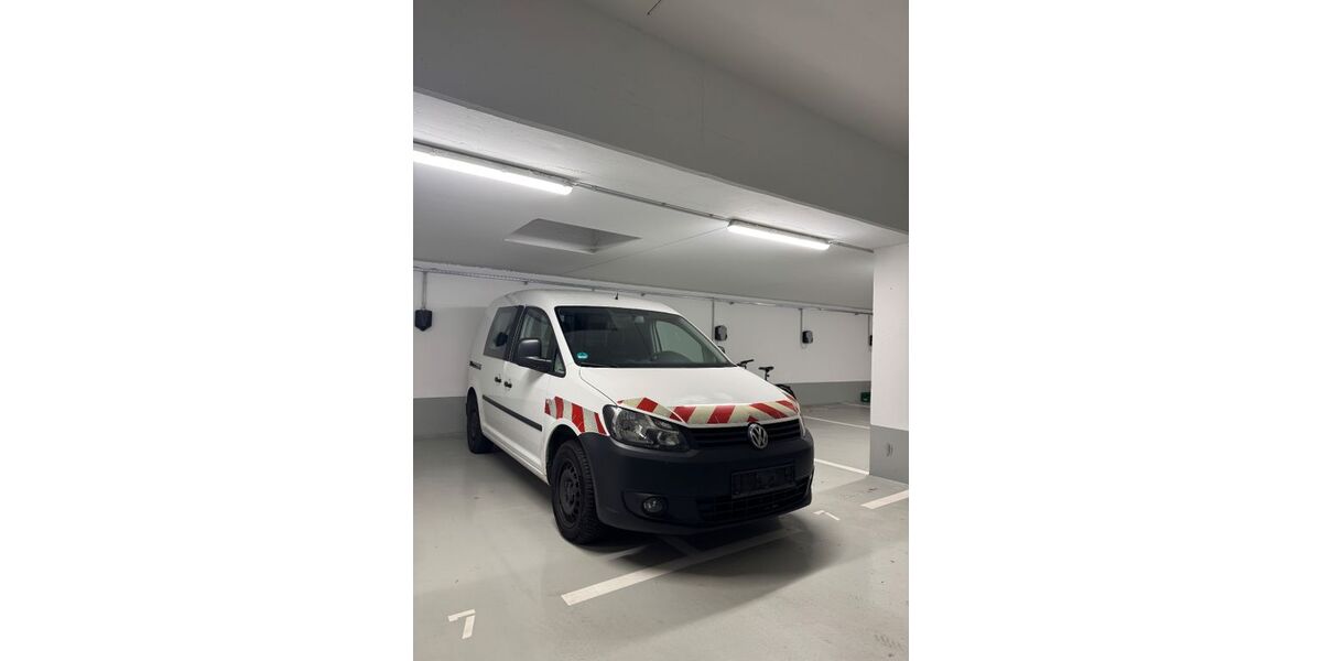 VW Caddy 208.000 km 5.500 &euro; Wiesbaden 65189