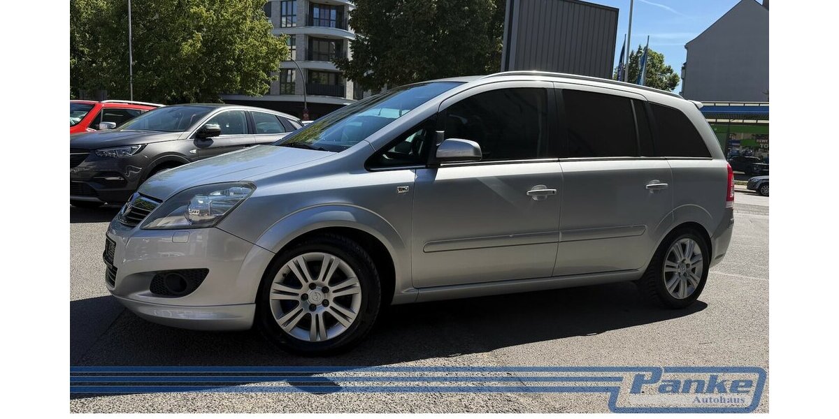 Opel Zafira Innovation*7-Sitz*Tempo*SHZ*Navi*Touch* 166.937 km 3.380 &euro; Berlin 13187
