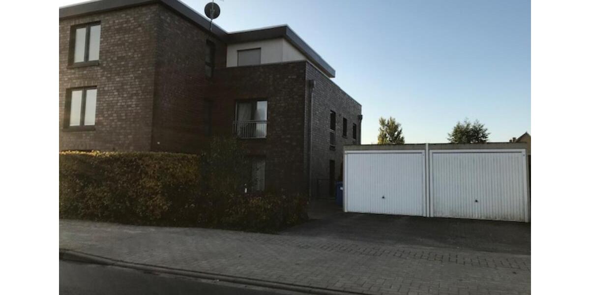 Einfamilienhaus Nordenham - 3 Zimmer, 140 m&sup2;, 1.400&euro; | Angebot:25102902