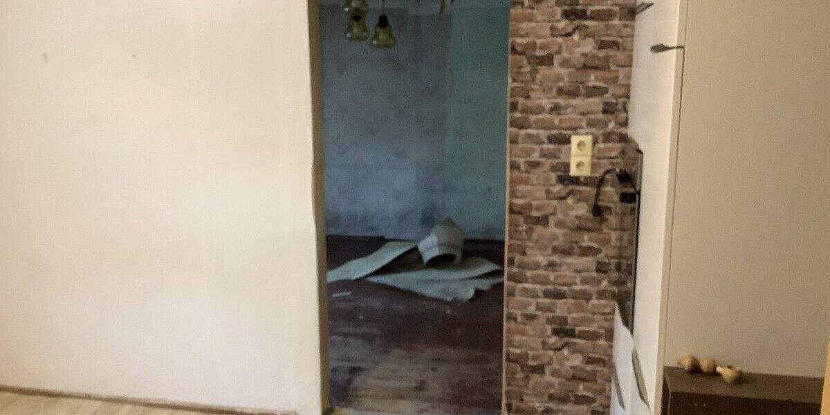 EFH mit Sanierungsbedarf und Nebengebäude 3 zimmer