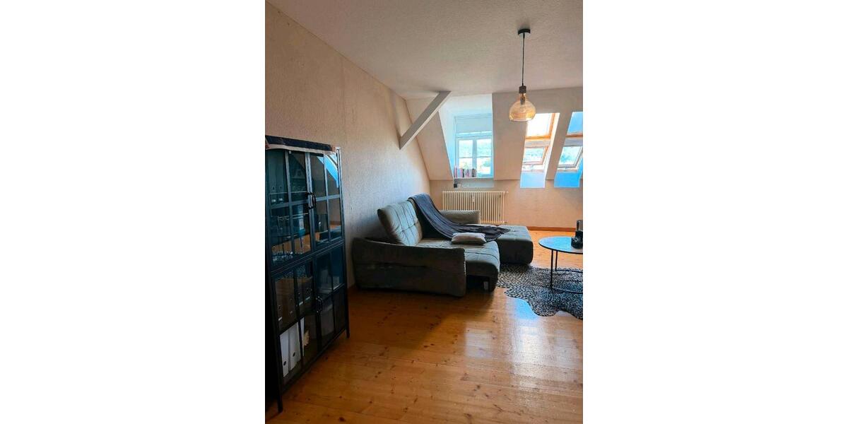 Dachgeschoßwohnung Sankt Ingbert - 2 Zimmer, 76 m&sup2;, 179.000&euro; | Angebot:27030057