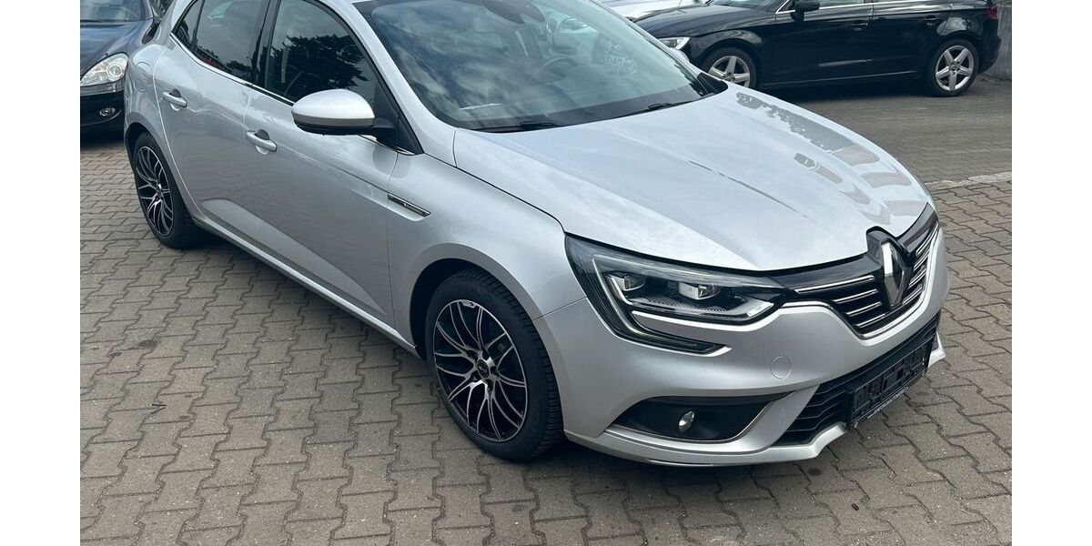 Renault Megane 163.200 km 9.400 &euro; Berlin 12057
