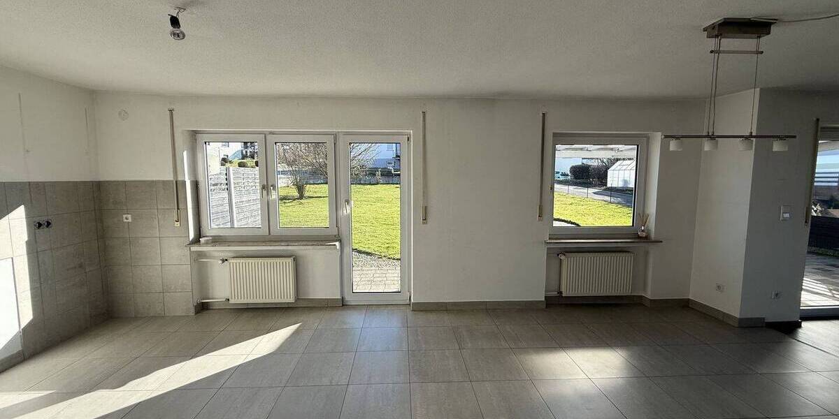 Mehrfamilienhaus, Wohnhaus Ertingen - 9 Zimmer, 208 m&sup2;, 399.000&euro; | Angebot:25701176