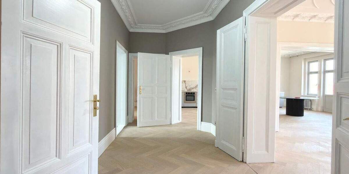 Zimmer Görlitz Innenstadt - 4 Zimmer, 140 m&sup2;, 1.400&euro; | Angebot:25750284