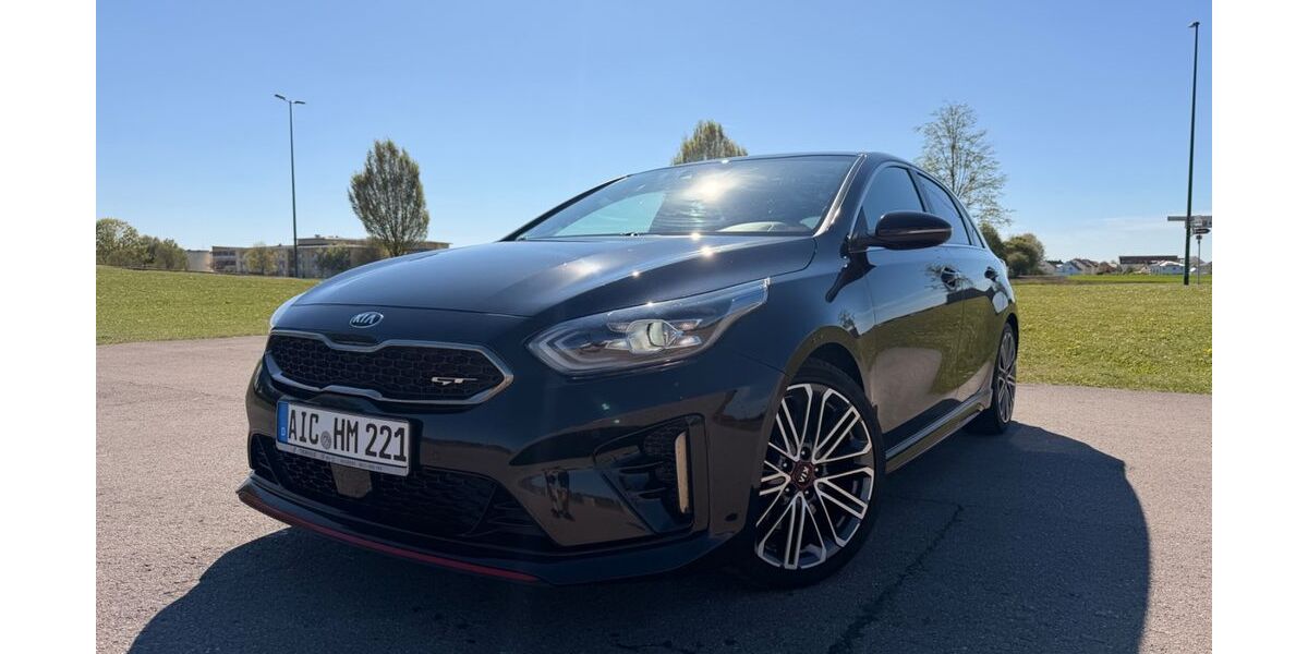 Kia ceed / Ceed 62.000 km 22.900 &euro; Kissing 86438