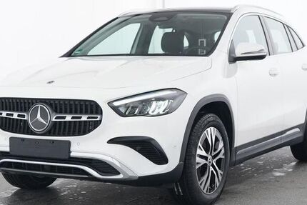 Mercedes-Benz GLA 180 14.500 km 35.940 &euro; Güstrow 18273