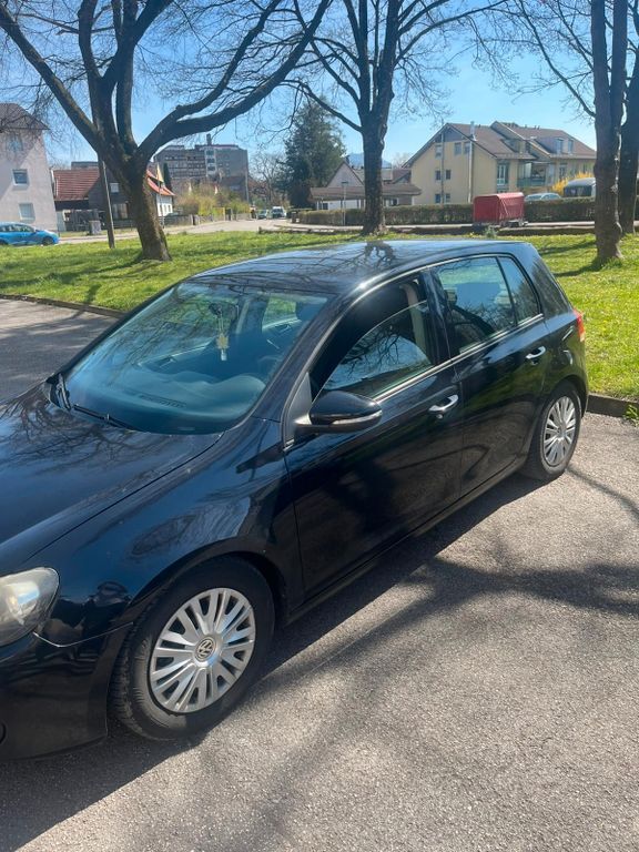 VW Golf 217.000 km 3.250 € Freilassing 83395