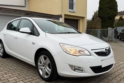Opel Astra 119.000 km 3.100 &euro; Nürnberg 90439