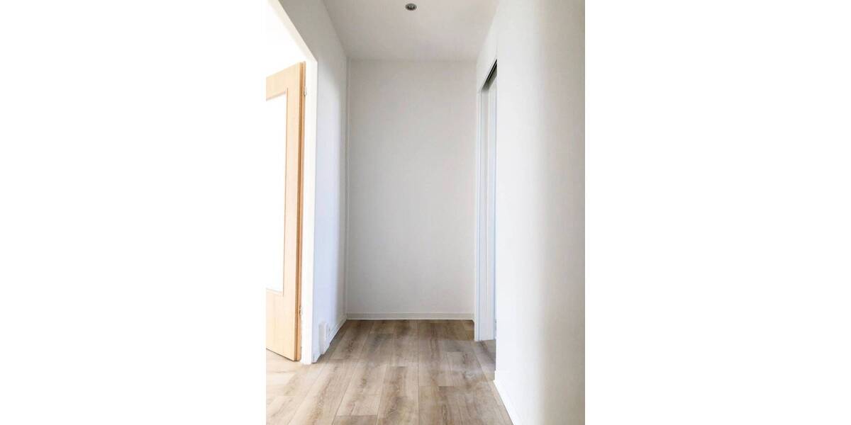 Etagenwohnung Döbeln Sörmitz - 2 Zimmer, 49 m&sup2;, 259&euro; | Angebot:26627732