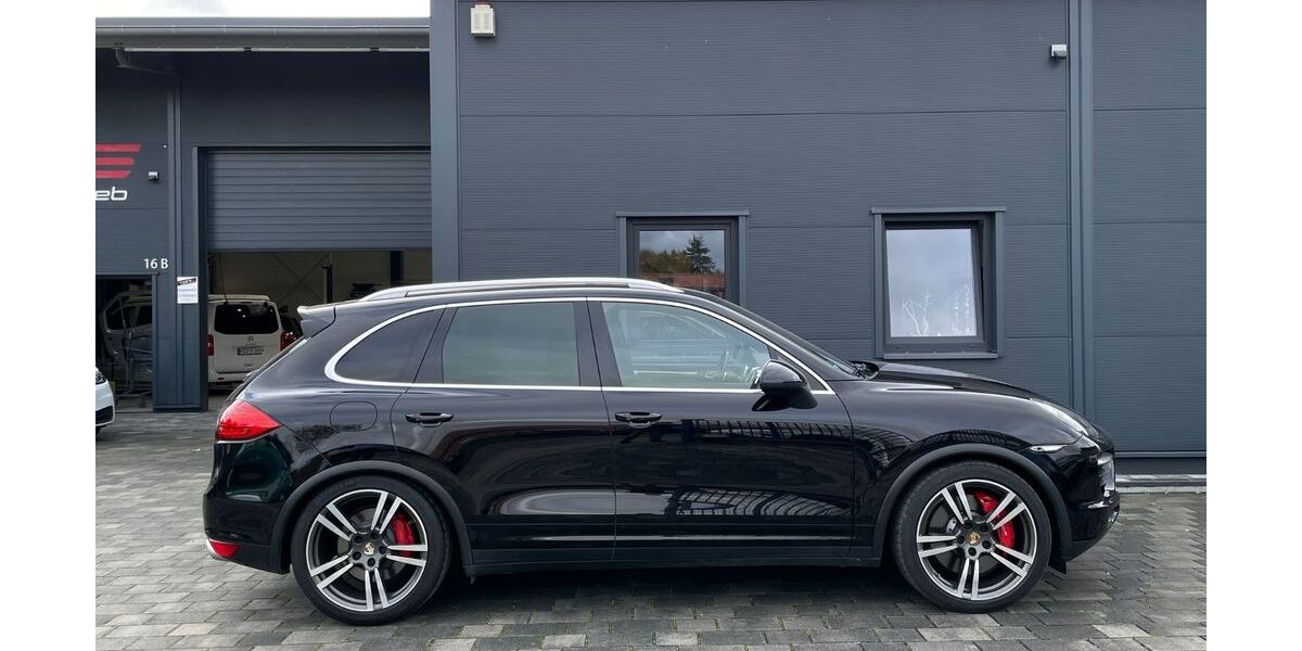 Porsche Cayenne 215.000 km 27.900 &euro; Waldbronn 76337
