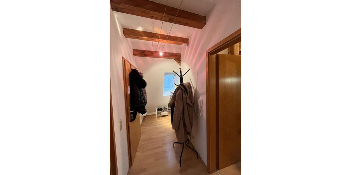 Dachgeschoßwohnung Remscheid Remscheid-Süd - 2 Zimmer, 62 m&sup2;, 558&euro; | Angebot:26039375