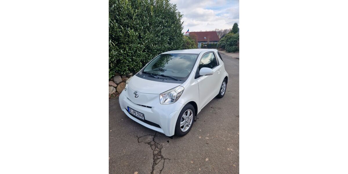 Toyota IQ 265.000 km 2.950 &euro; Henstedt - Ulzburg 24558