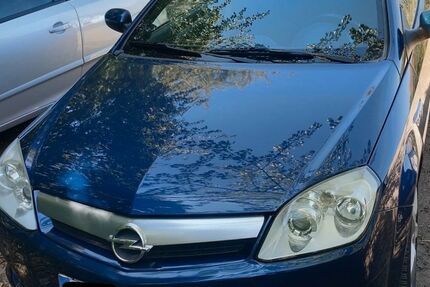 Opel Tigra 127.000 km 750 &euro; Lörzweiler 55296
