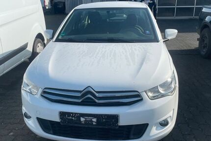 Citroen C-Elysée 82.000 km 3.399 &euro; Bonn 53227