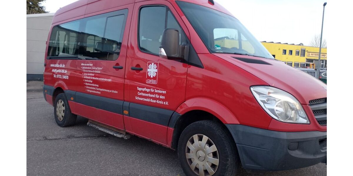 Mercedes-Benz Sprinter 330.000 km 9.500 &euro; Ludwigsburg 71642