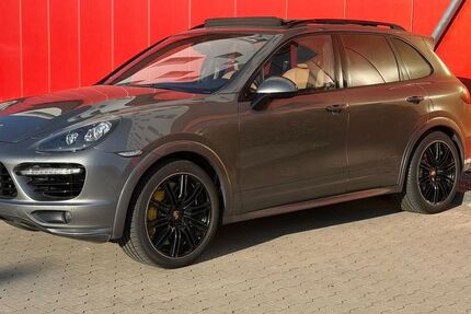 Porsche Cayenne 244.000 km 25.900 &euro; KEHL 77694