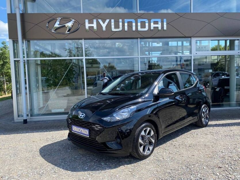 Hyundai i10 10.500 km 15.900 € Offenburg 77652