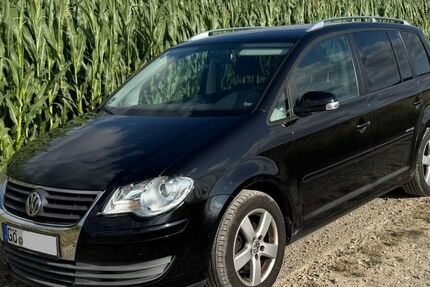 VW Touran 216.500 km 2.750 &euro; Adelebsen 37139