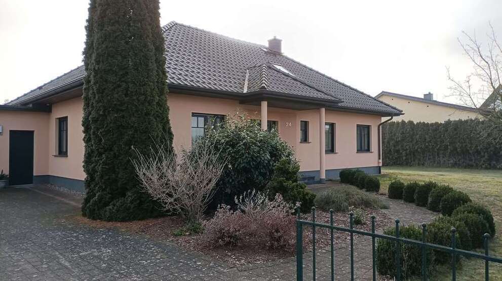 Haus zum Kaufen in Paulinenaue 399.000 € 120 m²