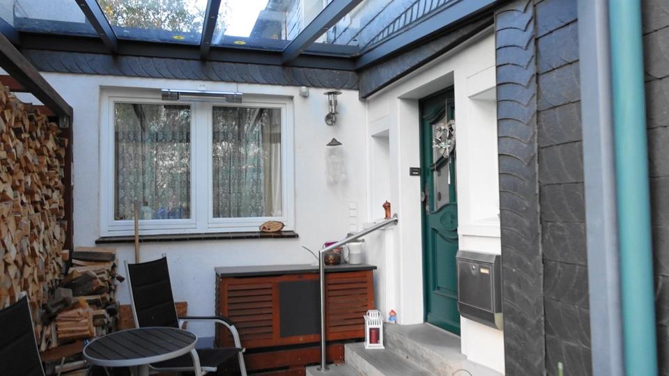Doppelhaushälfte Nümbrecht - 7 Zimmer, 122 m&sup2;, 249.000&euro; | Angebot:23748778