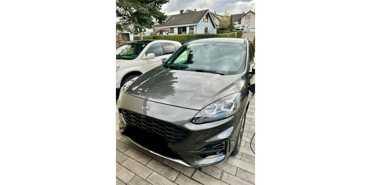 Ford Kuga 92.000 km 22.800 &euro; Trochtelfingen 72818