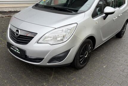 Opel Meriva 65.000 km 4.499 &euro; Paderborn 33100