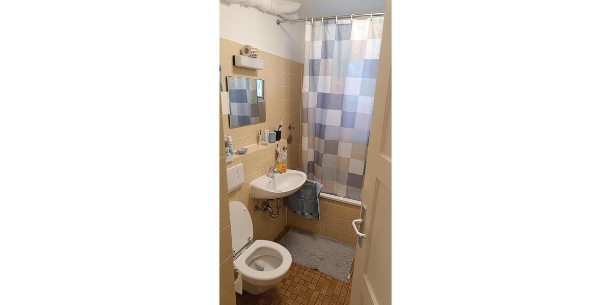 Etagenwohnung Gundelfingen - 2 Zimmer, 63 m&sup2;, 750&euro; | Angebot:26296427